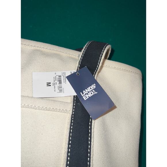 NWT Lands End Canvas Tote Bag Boat Style Medium 17 H x13.5.x 5.75 Black Trim - Picture 3 of 9